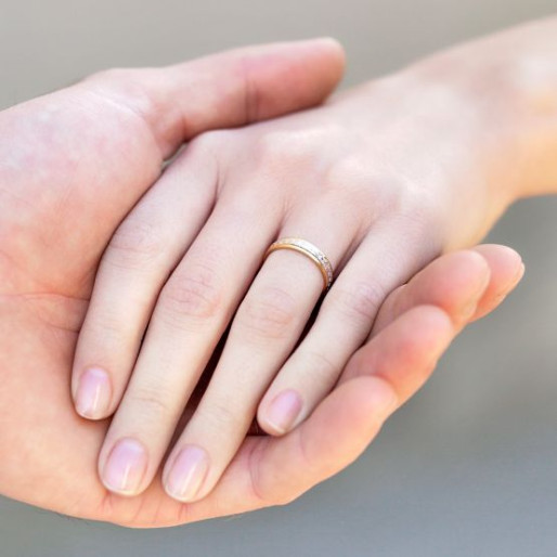 Alliance bicolore en Or 9k ou 18k